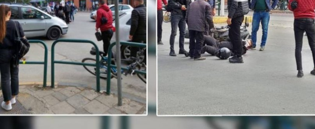 VIDEO/ I shtrirë në mes të rrugës: Dalin pamjet nga momenti i aksidentit të aktorit Gaz Paja VIDEO/ I shtrirë në mes të rrugës: Dalin pamjet nga momenti i aksidentit të aktorit Gaz Paja