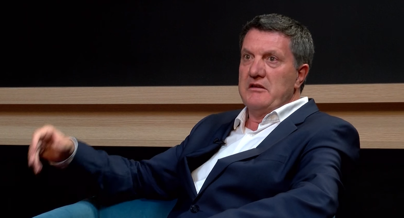 Mua s’më “ha” për Edi Ramën, por turpi i tij është që nuk shpalli non -grata Albin Kurtin Mua s’më “ha” për Edi Ramën, por turpi i tij është që nuk shpalli non -grata Albin Kurtin