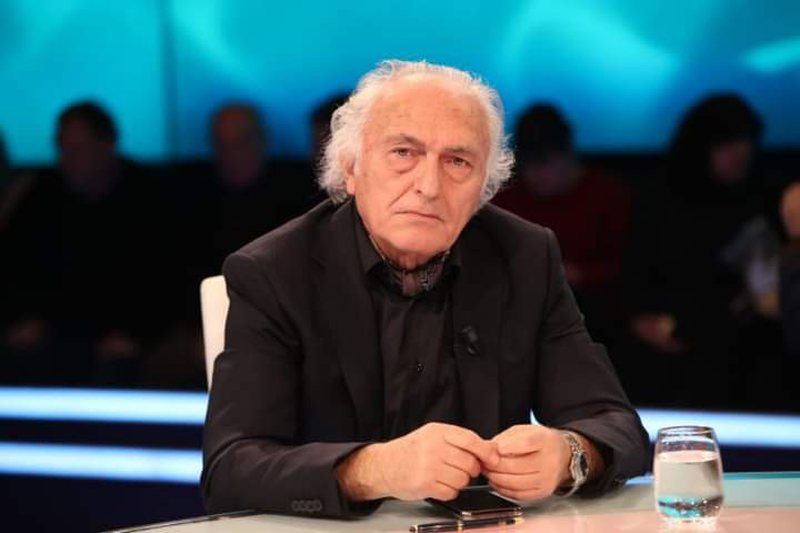 Frrok Çupi: Berisha nuk ka hallin e askujt veçse hallin e vet! “Foltorja” revoltë kundër “të pabesëve” në PD Frrok Çupi: Berisha nuk ka hallin e askujt veçse hallin e vet! “Foltorja” revoltë kundër “të pabesëve” në PD