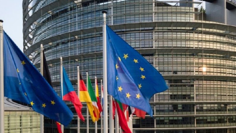 KE publikon raportin: Rritja ekonomike për Shqipërinë nga 4.1% në 6.9%, parashikohet ulje e shkallës së papunësisë