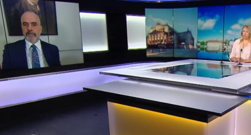 Tensione etnike në Ballkan? Rama jep mesazhin e fortë: Serbia duhet të njohë Kosovën, kjo është rruga Tensione etnike në Ballkan? Rama jep mesazhin e fortë: Serbia duhet të njohë Kosovën, kjo është rruga