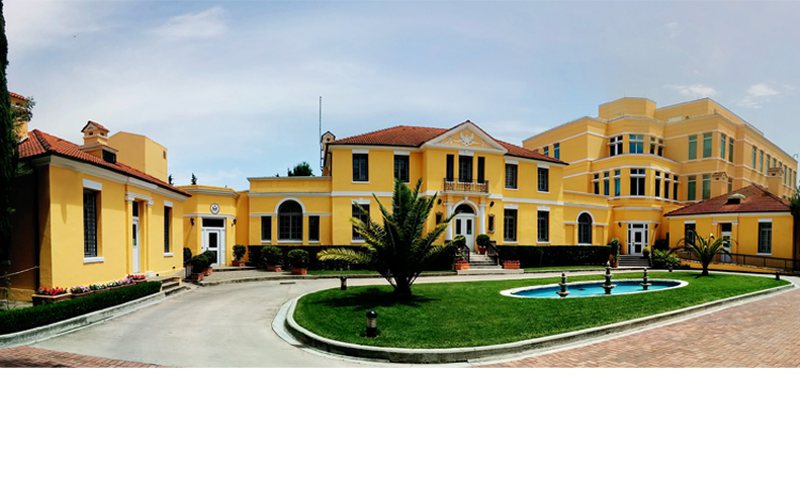 Ambasada Amerikane jep njoftimin e rëndësishëm: Kjo gjë është thelbësore për të garantuar mbrojtjen dhe sigurinë e Shqipërisë Ambasada Amerikane jep njoftimin e rëndësishëm: Kjo gjë është thelbësore për të garantuar mbrojtjen dhe sigurinë e Shqipërisë