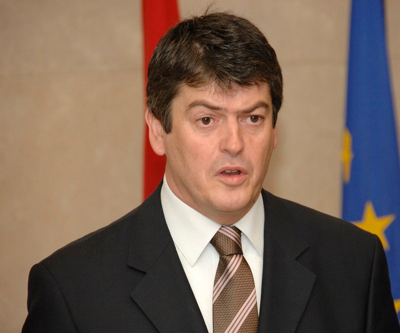 Basha, Berisha apo Rama? Bamir Topi del me bindjen e plotë: Ja kush del fitues