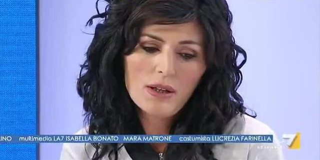 Shqiptarja që shkatërroi organizatën e prostitucionit i jep fund jetës, shteti italian nuk e mbrojti Shqiptarja që shkatërroi organizatën e prostitucionit i jep fund jetës, shteti italian nuk e mbrojti