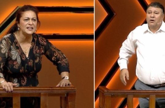 Tradhëtoi bashkëshorten! Përballja publike: Kë ke grua ti, mua apo Donikën? Tradhëtoi bashkëshorten! Përballja publike: Kë ke grua ti, mua apo Donikën?
