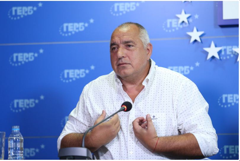 Një model i kundërt me Berishën: Ish-kryeministri bullgar, heq dorë edhe nga mandati i deputetit