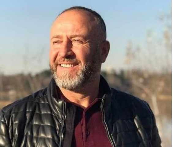 Efektivi i burgjeve po çonte fqinjin në spital, kur u përplas për vdekje Efektivi i burgjeve po çonte fqinjin në spital, kur u përplas për vdekje