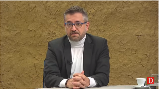 Nëse shqiptarët do të ishin më të lirë, më të ngopur, nuk do t’i votonin kurrë këto palaço politikanë Nëse shqiptarët do të ishin më të lirë, më të ngopur, nuk do t’i votonin kurrë këto palaço politikanë