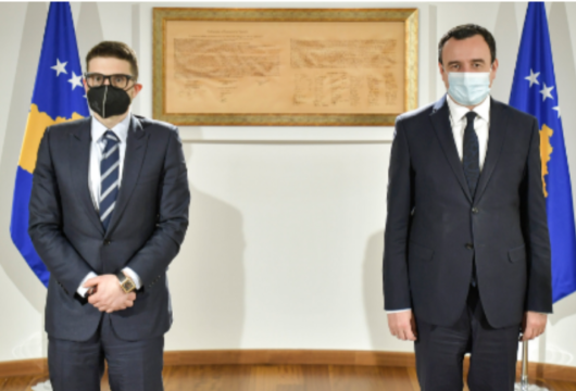 Albin Kurti i hap dyert Sorosit: ç’u bisedua me Aleksin Albin Kurti i hap dyert Sorosit: ç’u bisedua me Aleksin