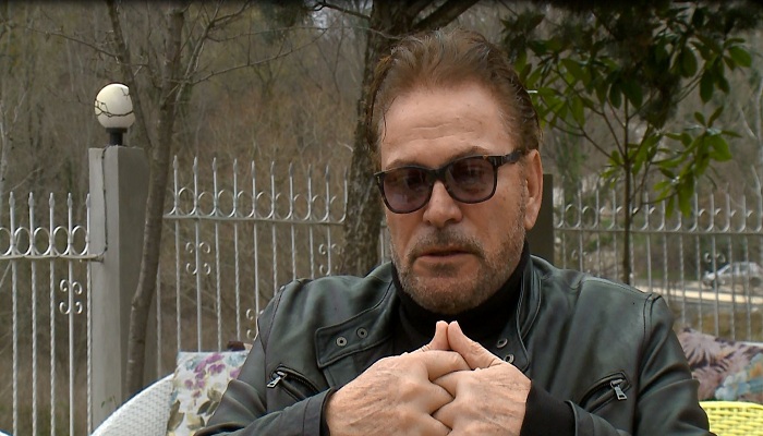 Timo Flloko: Tri poezi për tri qytete ku kam jetuar Timo Flloko: Tri poezi për tri qytete ku kam jetuar