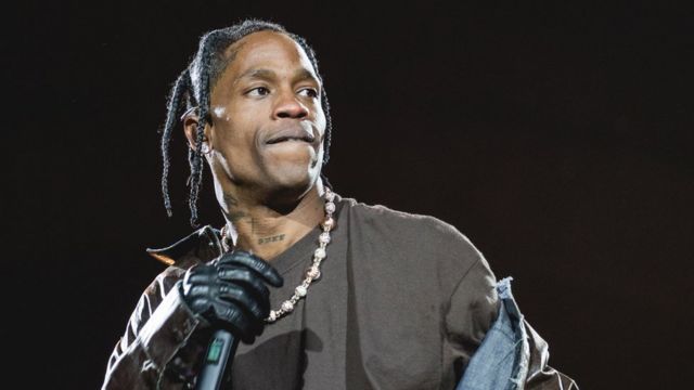 Familja e 9 vjeçarit të vdekur refuzon ndihmën e Travis Scott: Duhet të mbajë përgjegjësi Familja e 9 vjeçarit të vdekur refuzon ndihmën e Travis Scott: Duhet të mbajë përgjegjësi