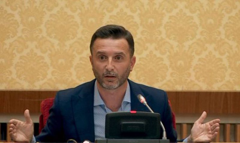 Shpërndarja e databazës me rrogat, Braçe zbulon qëllimet e autorëve Shpërndarja e databazës me rrogat, Braçe zbulon qëllimet e autorëve