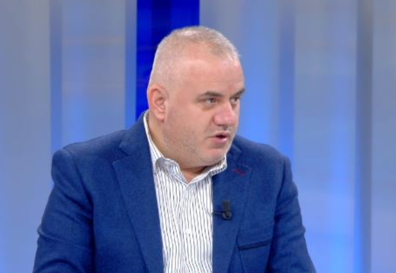 “E kishin kërcënuar”/ Ekzekutimi i ish-deputetit në Shkodër, Artan Hoxha zbardh konfliktin e madh dhe si ra policia në gjurmët e autorëve: Dyshimet e familjarëve ishin se… “E kishin kërcënuar”/ Ekzekutimi i ish-deputetit në Shkodër, Artan Hoxha zbardh konfliktin e madh dhe si ra policia në gjurmët e autorëve: Dyshimet e familjarëve ishin se…