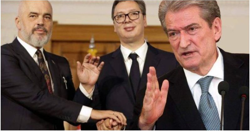 Berisha po përdor “besëprerin” e Sheshelit, për të pushtuar selinë e “besëprerit” të tij Berisha po përdor “besëprerin” e Sheshelit, për të pushtuar selinë e “besëprerit” të tij