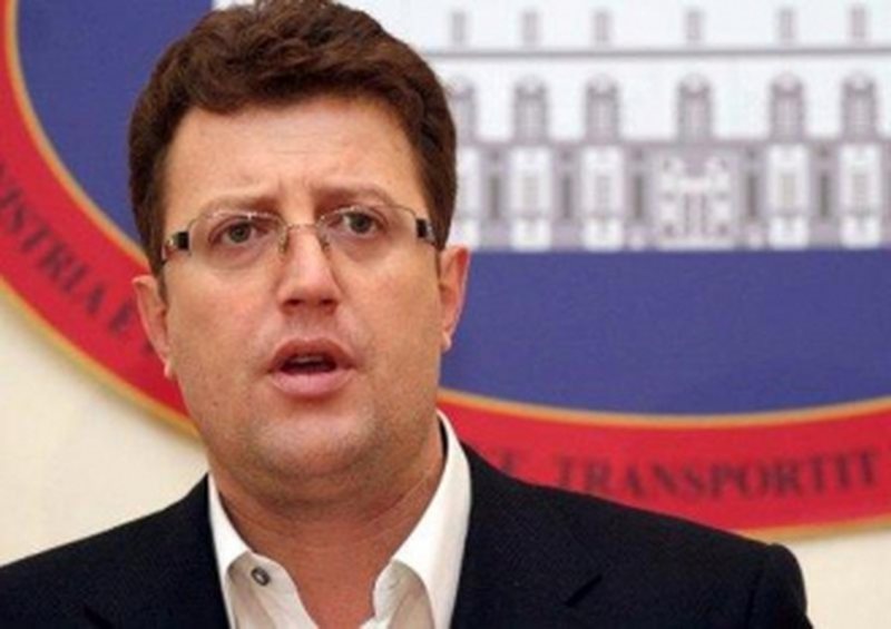 Haklaj komenton situatën në PD: Ja çfarë i kam thënë Bashës për Berishën!