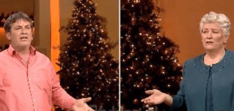 “Nuk dal nga kjo studio, ose ajo ose unë i gjallë”, qytetari bën deklaratën e fortë përballë Eni Çobanit “Nuk dal nga kjo studio, ose ajo ose unë i gjallë”, qytetari bën deklaratën e fortë përballë Eni Çobanit