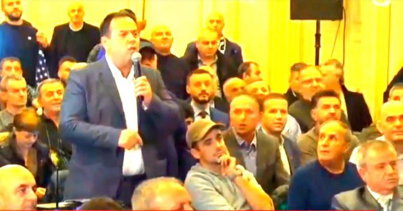 Lezhjani nga SHBA “gozhdon” Sali Berishën: Gabove pse heshte doktor! Lezhjani nga SHBA “gozhdon” Sali Berishën: Gabove pse heshte doktor!