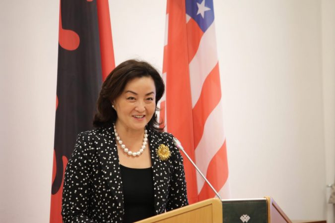 Zgjedhja e anëtarëve të KED, ambasadorja e SHBA: Hapet rruga e përfundimit të Gjykatës Kushtetuese në fillim të 2022. Inkurajojmë institucionet… Zgjedhja e anëtarëve të KED, ambasadorja e SHBA: Hapet rruga e përfundimit të Gjykatës Kushtetuese në fillim të 2022. Inkurajojmë institucionet…