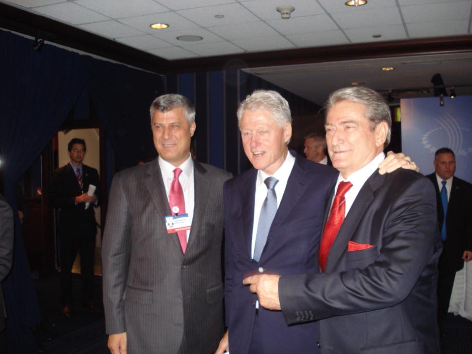 Kabllogrami amerikan pas takimit të Berishës me Clinton nxjerr zbuluar “patriotin” Sali: Ai është kundër pavarësisë së Kosovës