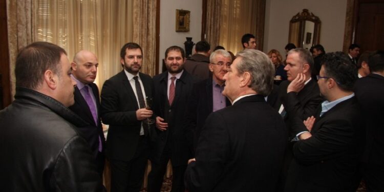 Qelbi moral i disa analistëve për devjimin e gjykimit kombëtar ndaj të keqes Qelbi moral i disa analistëve për devjimin e gjykimit kombëtar ndaj të keqes