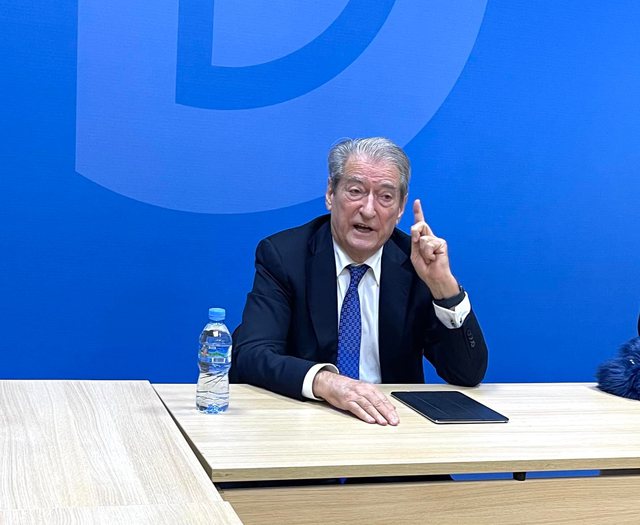 Berisha akuza Bashës: Ka probleme me drejtësinë shqiptare dhe belge Berisha akuza Bashës: Ka probleme me drejtësinë shqiptare dhe belge