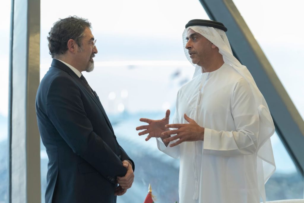 Dubai “strofull” për bosët e krimit nga Shqipëria, Çuçi paralajmëron marrëveshje mes dy vendeve Dubai “strofull” për bosët e krimit nga Shqipëria, Çuçi paralajmëron marrëveshje mes dy vendeve