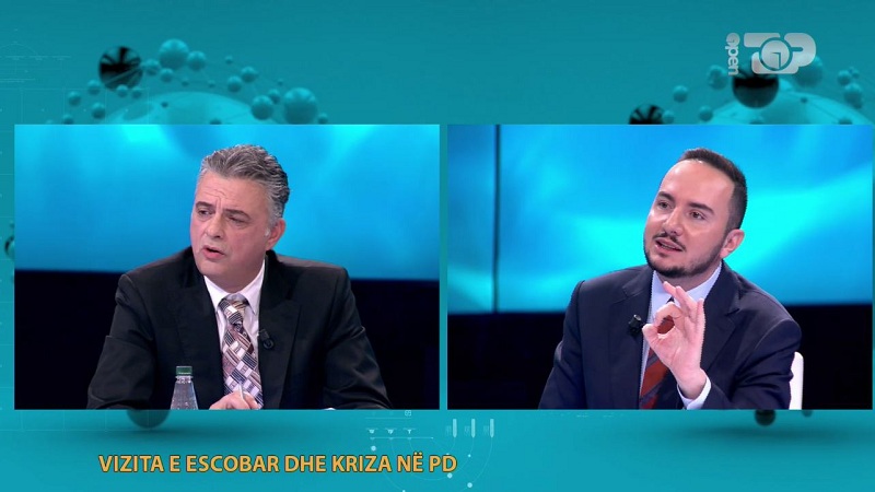 Dueli mes Ristanit dhe Saliajit: Korbat e SHQUP-it të ndarë po i nxjerrin sytë njëri tjetrit publikisht me zullumet e tyre Dueli mes Ristanit dhe Saliajit: Korbat e SHQUP-it të ndarë po i nxjerrin sytë njëri tjetrit publikisht me zullumet e tyre