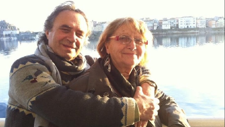 50 vite pas kur Natasha u bë e imja! Mevlan Shanaj nostalgji për dashurinë e parë 50 vite pas kur Natasha u bë e imja! Mevlan Shanaj nostalgji për dashurinë e parë