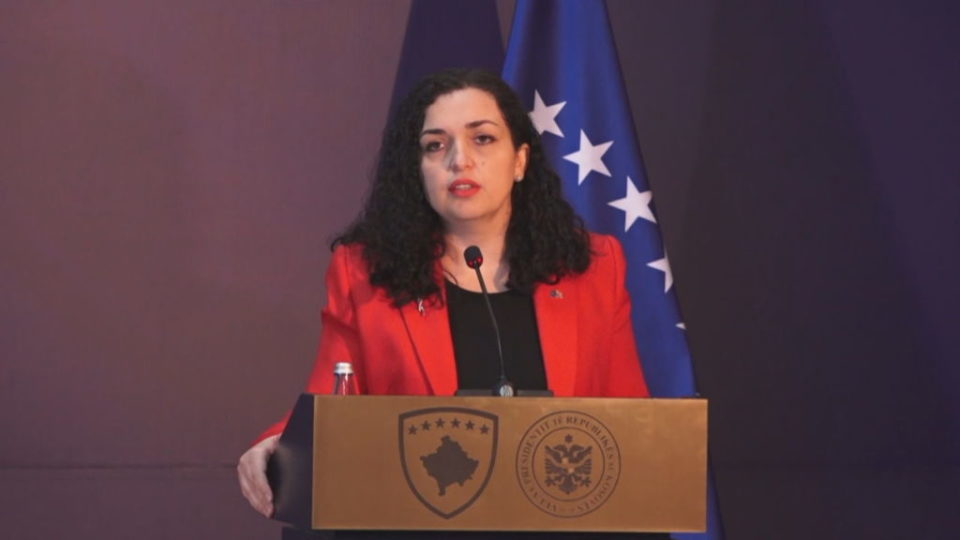 Presidenti kroat në Kosovë, Vjosa Osmani: Nuk do t’i bashkohemi nismës “Open Ballkan” Presidenti kroat në Kosovë, Vjosa Osmani: Nuk do t’i bashkohemi nismës “Open Ballkan”