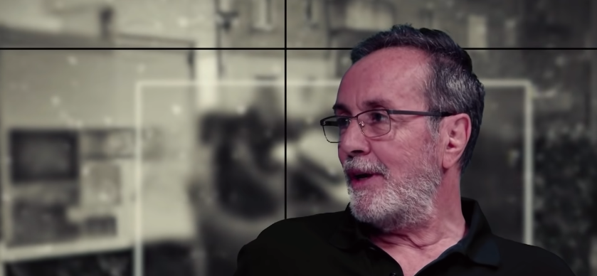 Djali i Enver Hoxhës zbërthen sekretet e vilës 31 ku jetonte Enveri me familjen, nga tuneli i shumëpërfolur tek sistemi fizarmonikë: Nuk dua më të shkel aty Djali i Enver Hoxhës zbërthen sekretet e vilës 31 ku jetonte Enveri me familjen, nga tuneli i shumëpërfolur tek sistemi fizarmonikë: Nuk dua më të shkel aty