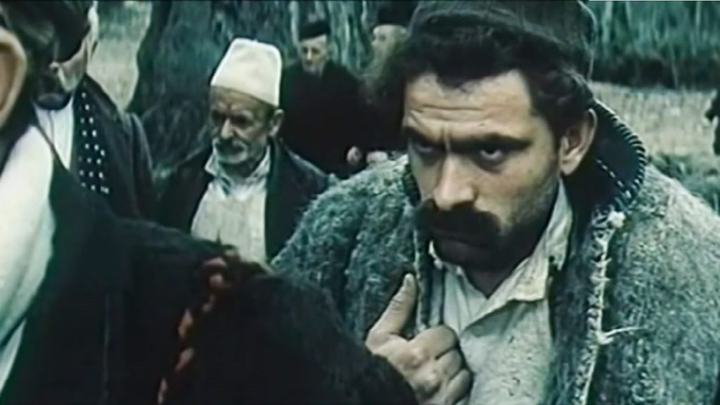 Drama e Timo Flloko: Regjimi me ndau nga familja ime! Drama e Timo Flloko: Regjimi me ndau nga familja ime!