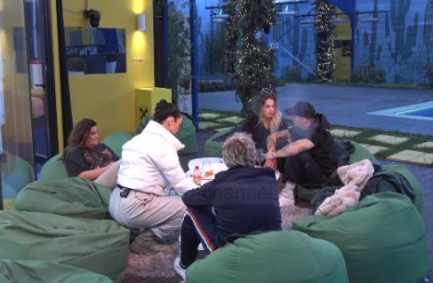 ‘Dua test shtatzanie’! Pas natës në suitën e ‘nxehtë’ në shtëpinë e ‘Big Brother’, Beatrix habit Donaldin me kërkesën e saj