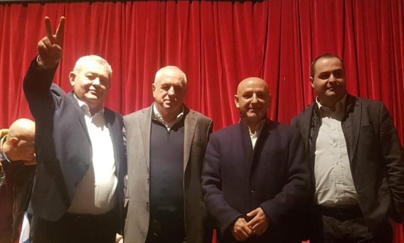 Njerëzit e Saliut i rrahën nipin, dajo Dasho Aliko sulmon Bashën: Hap krahun, se na dhunove e helmove me gaz Njerëzit e Saliut i rrahën nipin, dajo Dasho Aliko sulmon Bashën: Hap krahun, se na dhunove e helmove me gaz