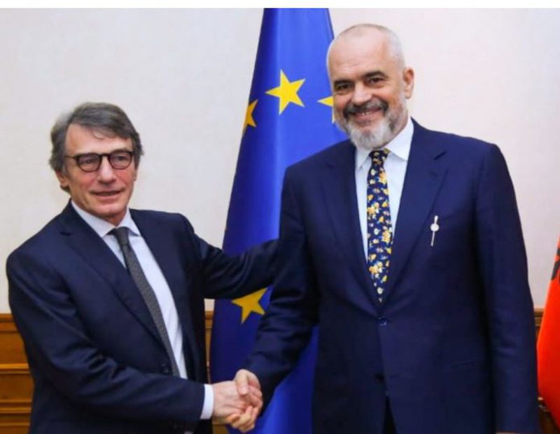 Zi në Parlamentin Evropian: Ndërron jetë papritur David Sassoli, zbulohet çfarë i mori jetën