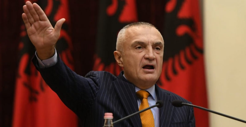 Armando Duka akuzohet për korrupsion si Kryetari i FSHF: Ilir Meta flet përçartë, i del në mbrojtje si asnjëherë më parë Armando Duka akuzohet për korrupsion si Kryetari i FSHF: Ilir Meta flet përçartë, i del në mbrojtje si asnjëherë më parë