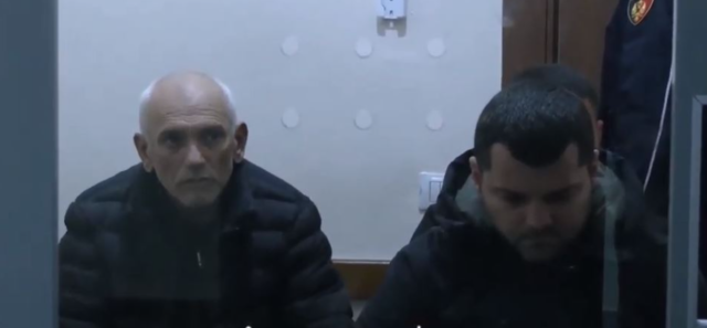 SPAK fut në shënjestër zyrtarët e portit që u “shpëtoi” kokaina SPAK fut në shënjestër zyrtarët e portit që u “shpëtoi” kokaina