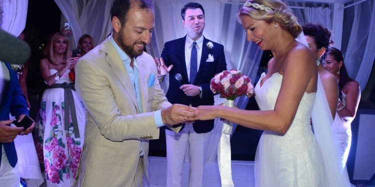 Çfarë di Basha kur flet për shpallje non-grata të Ramës dhe Metës dhe vet ka 4 vjet që nuk shkel tokën amerikane?! Yuri Kim përgjigjet e prerë: Gënjeshtra! Ne nuk e ndajmë informacionin me askën