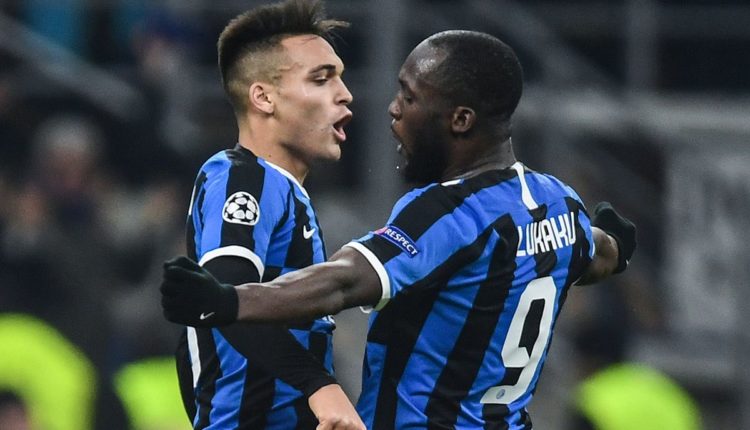 “Lautaro, rri te Interi, do të vijë unë aty”! Lukaku “degjeneron” fanellën e Chelsea: Do të vd.isja në fushë për Martinez “Lautaro, rri te Interi, do të vijë unë aty”! Lukaku “degjeneron” fanellën e Chelsea: Do të vd.isja në fushë për Martinez