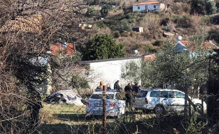 Ishte 4 vjeç kur i vranë të atin në sy dhe nëna i piu helm nga dhimbja, tragjedia në familjen e 17-vjeçarit që vrau ish-fqinjin në Lezhë Ishte 4 vjeç kur i vranë të atin në sy dhe nëna i piu helm nga dhimbja, tragjedia në familjen e 17-vjeçarit që vrau ish-fqinjin në Lezhë