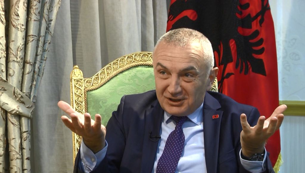 Meta që sulmonte qeverinë dhe emëronte deputete për LSI-në  “rëndë” nga kujtesa dhe paranojat: Ka patur plan për gjakderdhje dhe dhunë më 25 Prill, krenar që falë kontributit tim ky skenar u shmang!