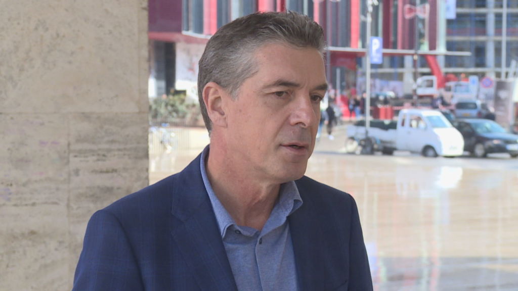 “PD vdiq”, Gazmend Oketa: Nuk kemi më opozitë, humbësi i madh dhe zgjidhja e vetme “PD vdiq”, Gazmend Oketa: Nuk kemi më opozitë, humbësi i madh dhe zgjidhja e vetme