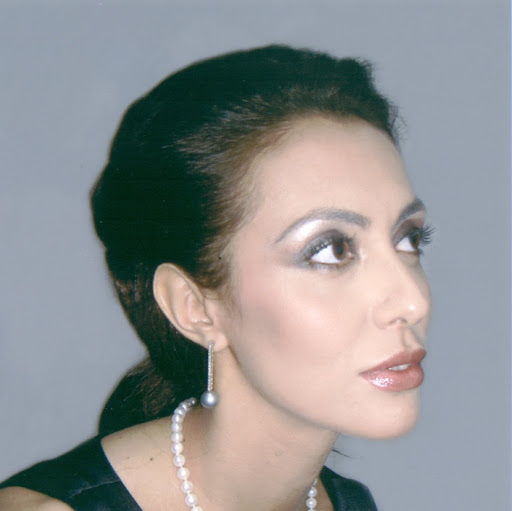 FOTO/ Ishte një ndër vajzat më të bukura dhe më të rëndësishme të Tiranës: Shfaqet për herë të parë publikisht pas shumë vitesh mbesa e Enver Hoxhës! FOTO/ Ishte një ndër vajzat më të bukura dhe më të rëndësishme të Tiranës: Shfaqet për herë të parë publikisht pas shumë vitesh mbesa e Enver Hoxhës!