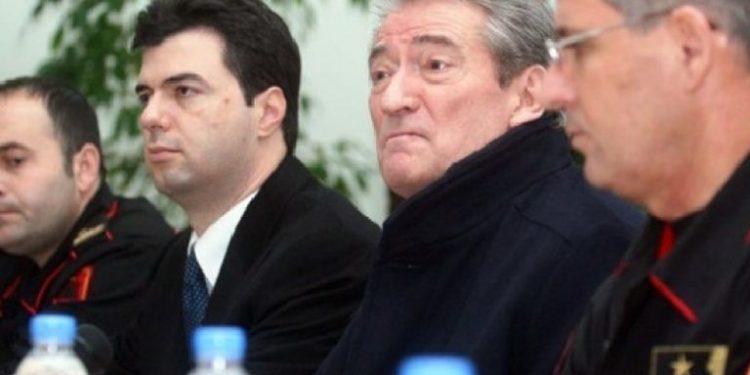 SPAK fletë-thirrje për 21 Janarin, Berisha: Dua prokuror ndërkombëtar! Rama ka bllokuar hetimet që nga 2013 me prokurorinë e kapur nga ai SPAK fletë-thirrje për 21 Janarin, Berisha: Dua prokuror ndërkombëtar! Rama ka bllokuar hetimet që nga 2013 me prokurorinë e kapur nga ai