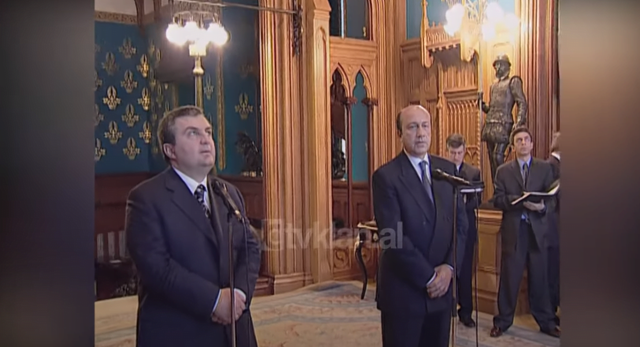 A është Ilir Meta njeriu i rusëve në Tiranë? Zbardhen detajet e vizitës së mistershme në Moskë, takimi 3 orësh me Igor Ivanov dhe afrimi me Rusinë A është Ilir Meta njeriu i rusëve në Tiranë? Zbardhen detajet e vizitës së mistershme në Moskë, takimi 3 orësh me Igor Ivanov dhe afrimi me Rusinë