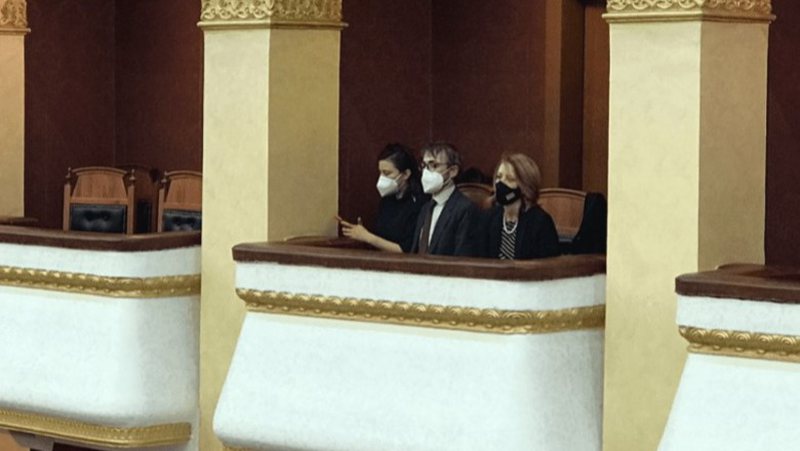 Amerikanët monitorim të rreptë Berishës: Mbajnë shënim çdo sulm të ish-kryeministrit ndaj drejtësisë! Ja detajet nga seanca parlamentare Amerikanët monitorim të rreptë Berishës: Mbajnë shënim çdo sulm të ish-kryeministrit ndaj drejtësisë! Ja detajet nga seanca parlamentare