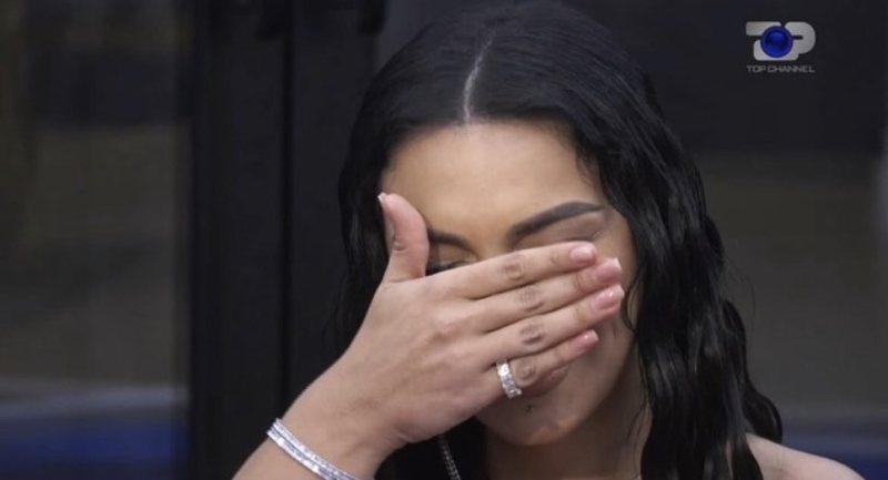 Alarm i rremë! Bëri bujë në media dhe rrjetet sociale, Arbana Osmani gënjeu për informacionin që dha për Einxhel Shkirën Alarm i rremë! Bëri bujë në media dhe rrjetet sociale, Arbana Osmani gënjeu për informacionin që dha për Einxhel Shkirën