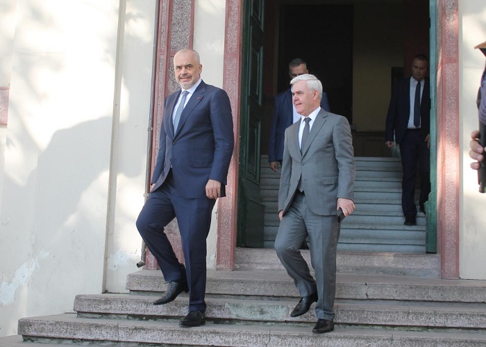 VIDEO e akuzave/ Nga Rama te Xhafaj, Berisha, Basha dhe Meta! Paralajmërimi i fortë i Tahirit: Do ketë një orë për të gjithë VIDEO e akuzave/ Nga Rama te Xhafaj, Berisha, Basha dhe Meta! Paralajmërimi i fortë i Tahirit: Do ketë një orë për të gjithë