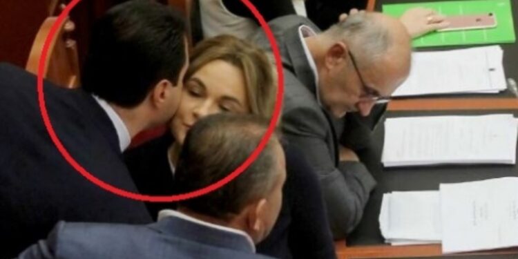 Çudira nga Monika Kryemadhi: “Non grata” Berisha është lider, edhe Rama e sheh si të tillë! Ja si do jetë opozita PD-LSI