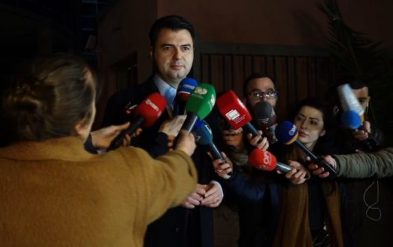 “Toyota Yaris”! Basha flet pas dëshmisë në SPAK, hiqet si prokuror kur është i dyshuar: Çështja s’është mbyllur, deklarata ime u bë indicie për hetimin “Toyota Yaris”! Basha flet pas dëshmisë në SPAK, hiqet si prokuror kur është i dyshuar: Çështja s’është mbyllur, deklarata ime u bë indicie për hetimin