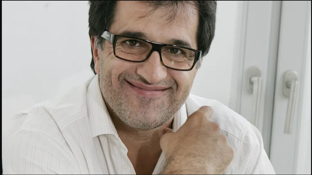 U arrestua si kreu i grupit mafioz: Biznesmeni kosovar pritet të ekstradohet drejt Spanjës. Frika për dekonspirim të operacionit dhe lidhja me ish-shefin e shërbimit sekret U arrestua si kreu i grupit mafioz: Biznesmeni kosovar pritet të ekstradohet drejt Spanjës. Frika për dekonspirim të operacionit dhe lidhja me ish-shefin e shërbimit sekret